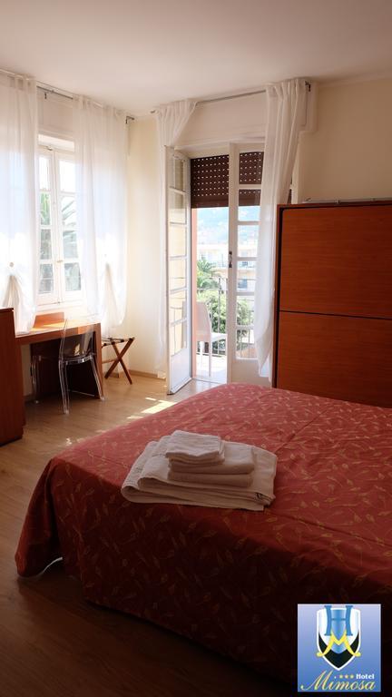 Hotel Mimosa Spotorno Dış mekan fotoğraf